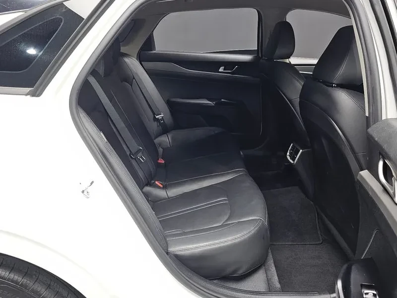 Kia K5 2.0 LPG - САМО 30% АВАНС, снимка 11 - Автомобили и джипове - 56322747