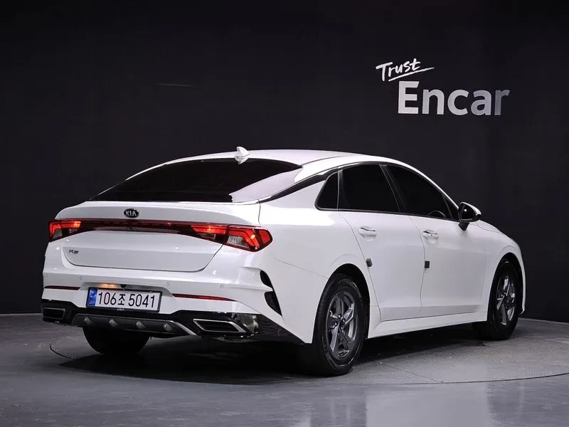Kia K5 2.0 LPG - САМО 30% АВАНС, снимка 2 - Автомобили и джипове - 56322747