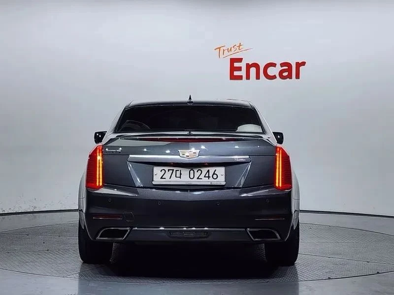 Cadillac Cts, снимка 4 - Автомобили и джипове - 56690507