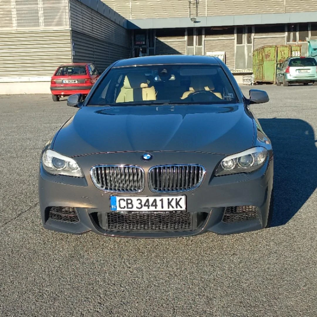 BMW 550 BMW 550 М/XD/SHADOW LINE/ОБСЛУЖЕН/HUD, снимка 1