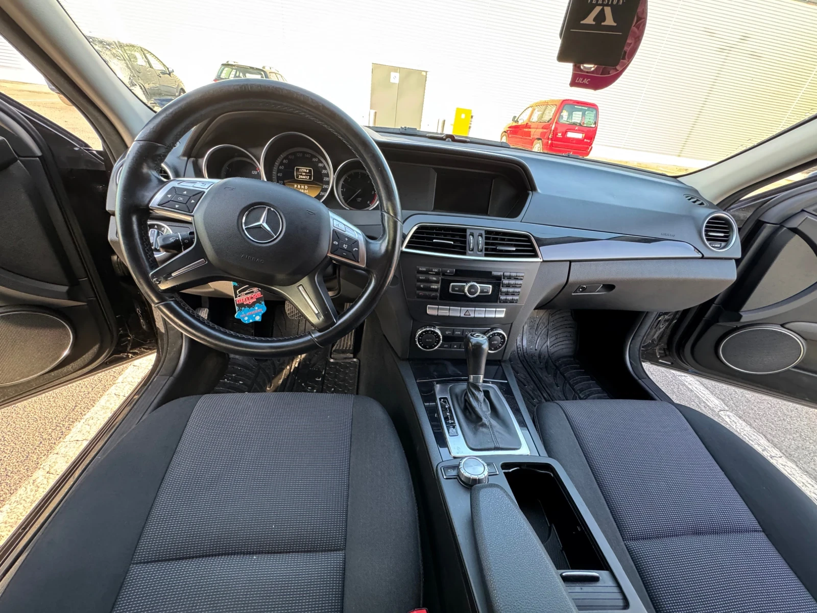 Mercedes-Benz C 220 7G -Tronic - изображение 5