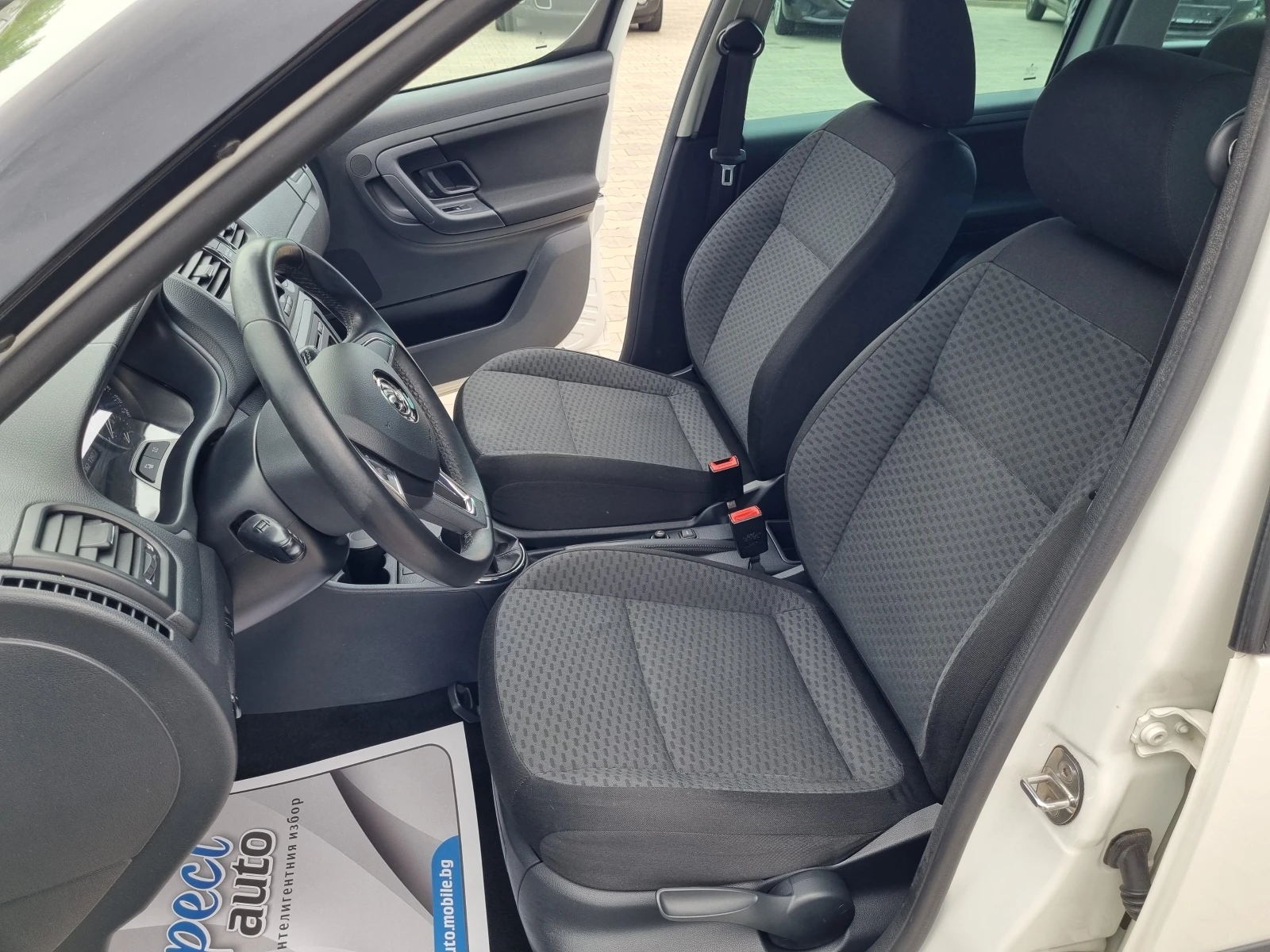 Skoda Roomster 1.6TDi-90кс 2015г. EURO 5B* ОБСЛУЖЕН! - изображение 8