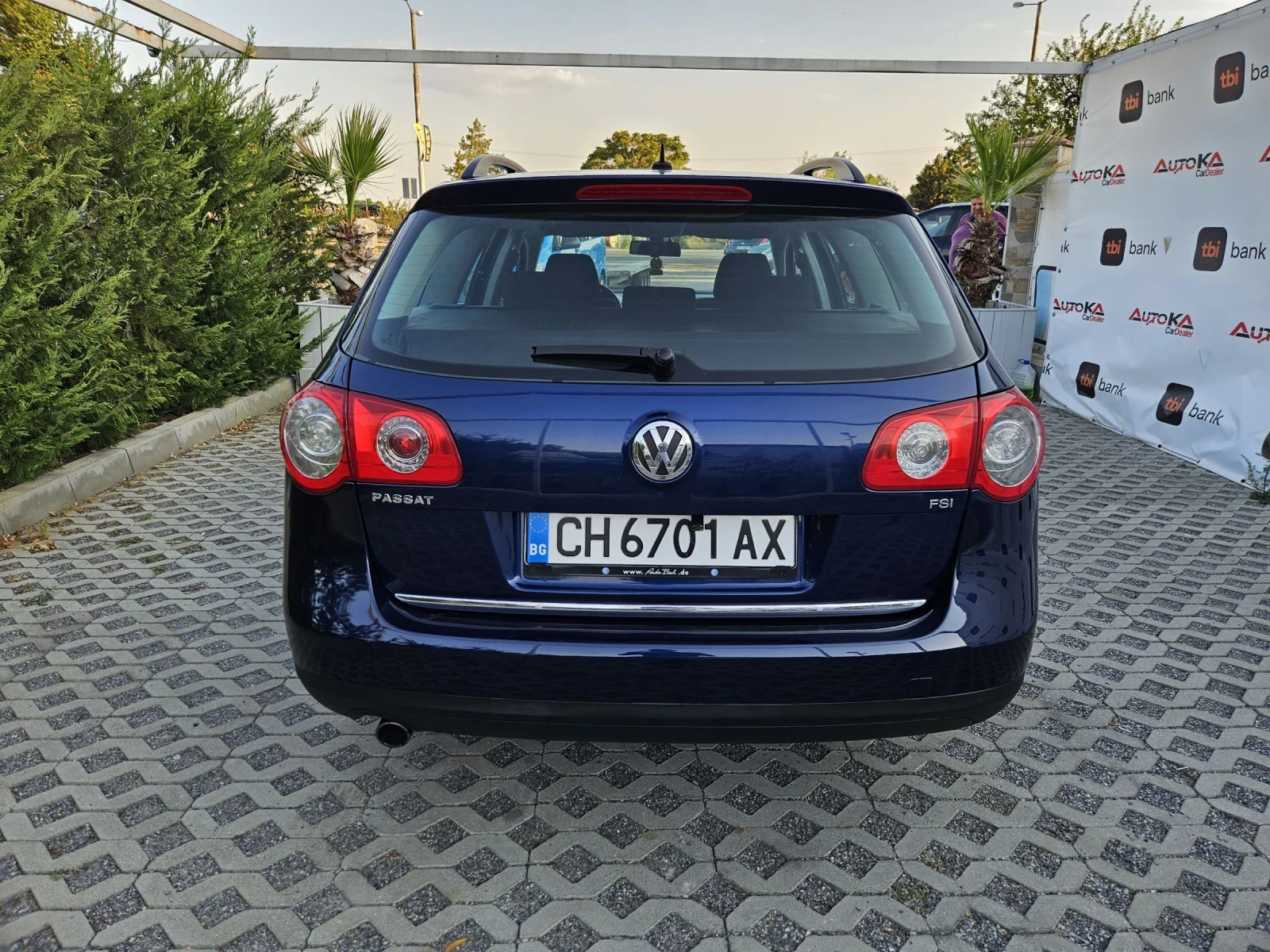 VW Passat 1.6i-116kc= АВТОМАТ= ПОДГРЕВ= КАМЕРА= HIGHLINE - изображение 4