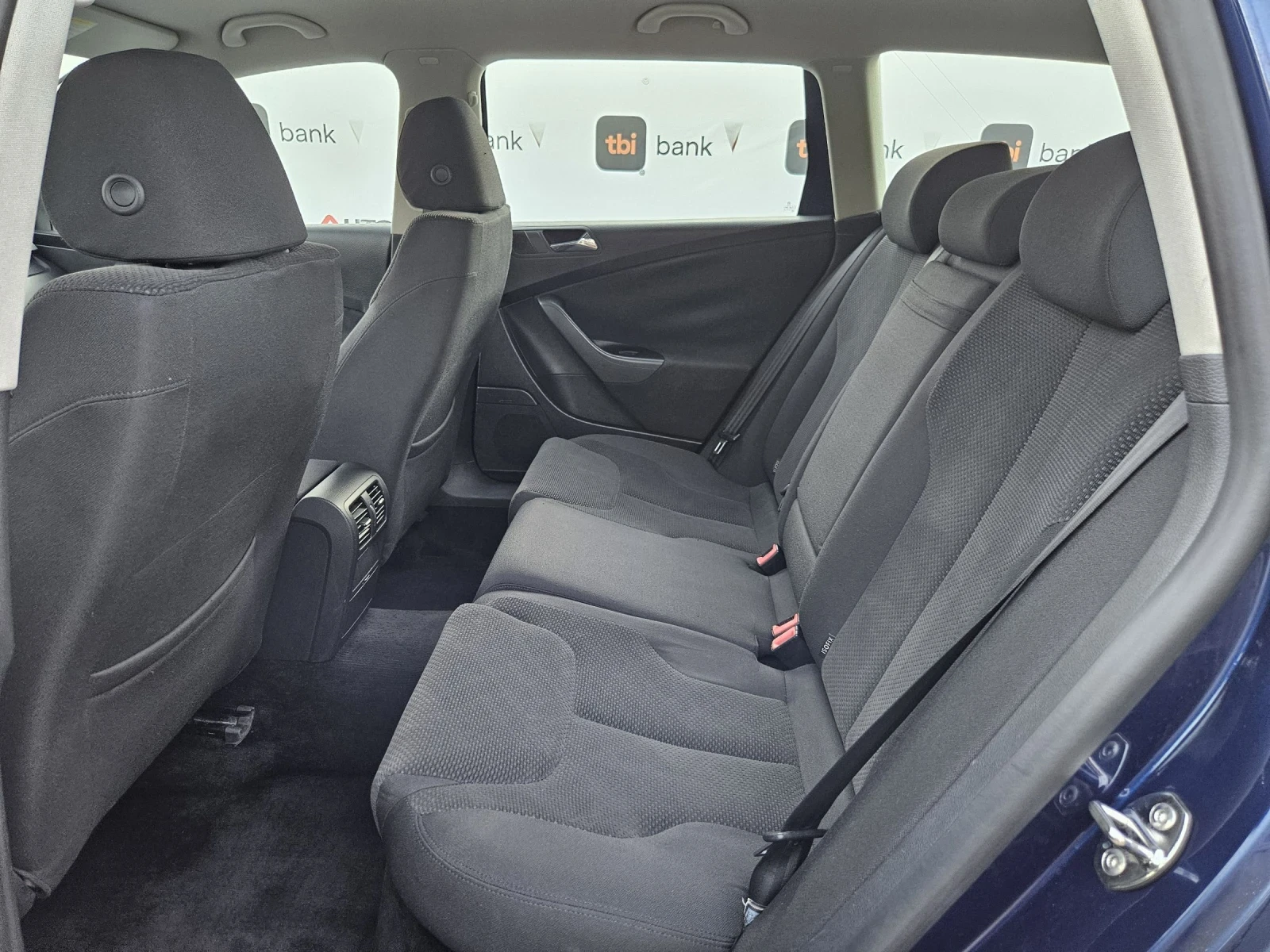 VW Passat 1.6i-116kc= АВТОМАТ= ПОДГРЕВ= КАМЕРА= HIGHLINE - изображение 9