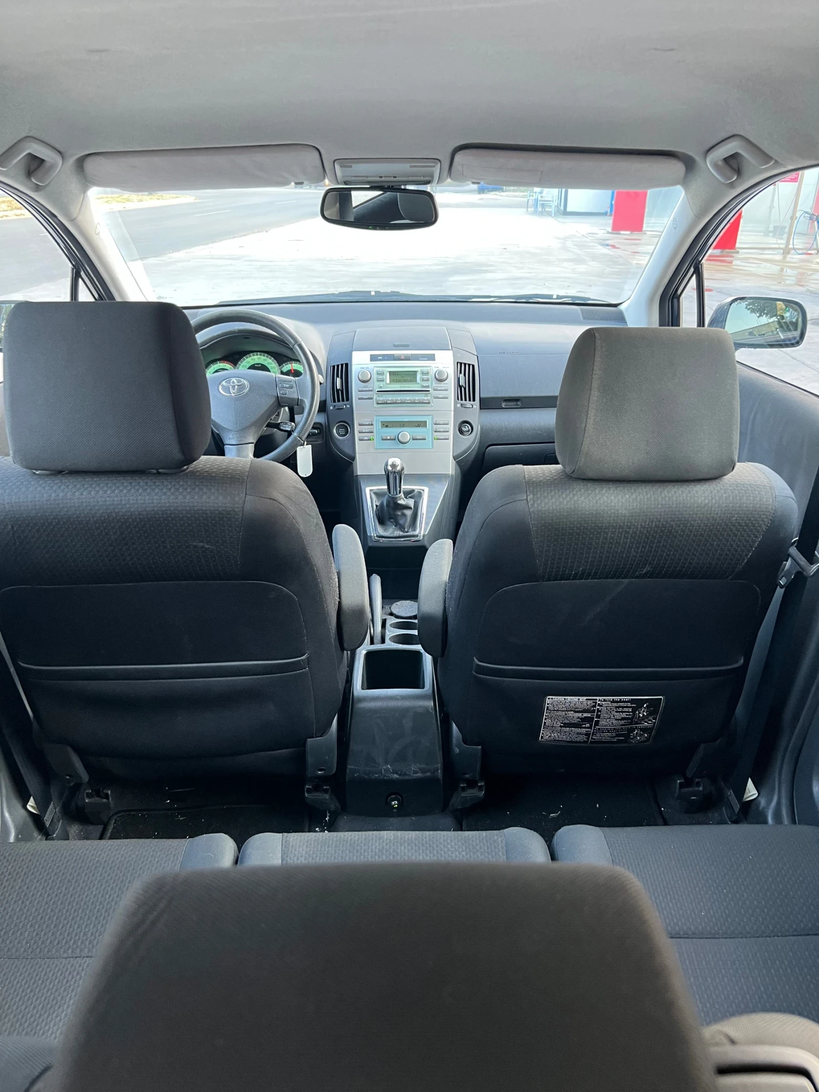 Toyota Corolla verso 1.8 Бензин - изображение 8