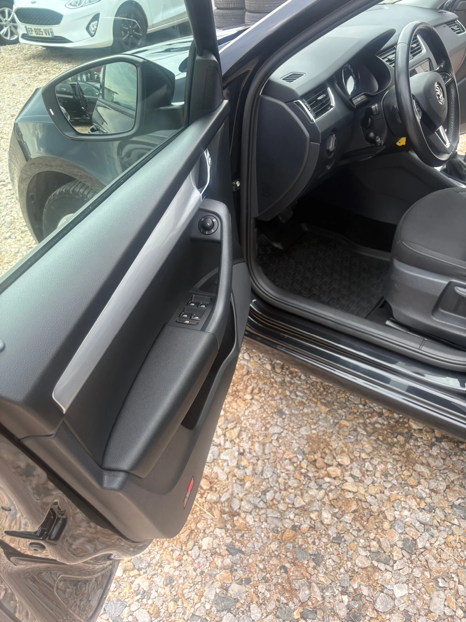 Skoda Octavia 1.5 Me | Mobile.bg   13