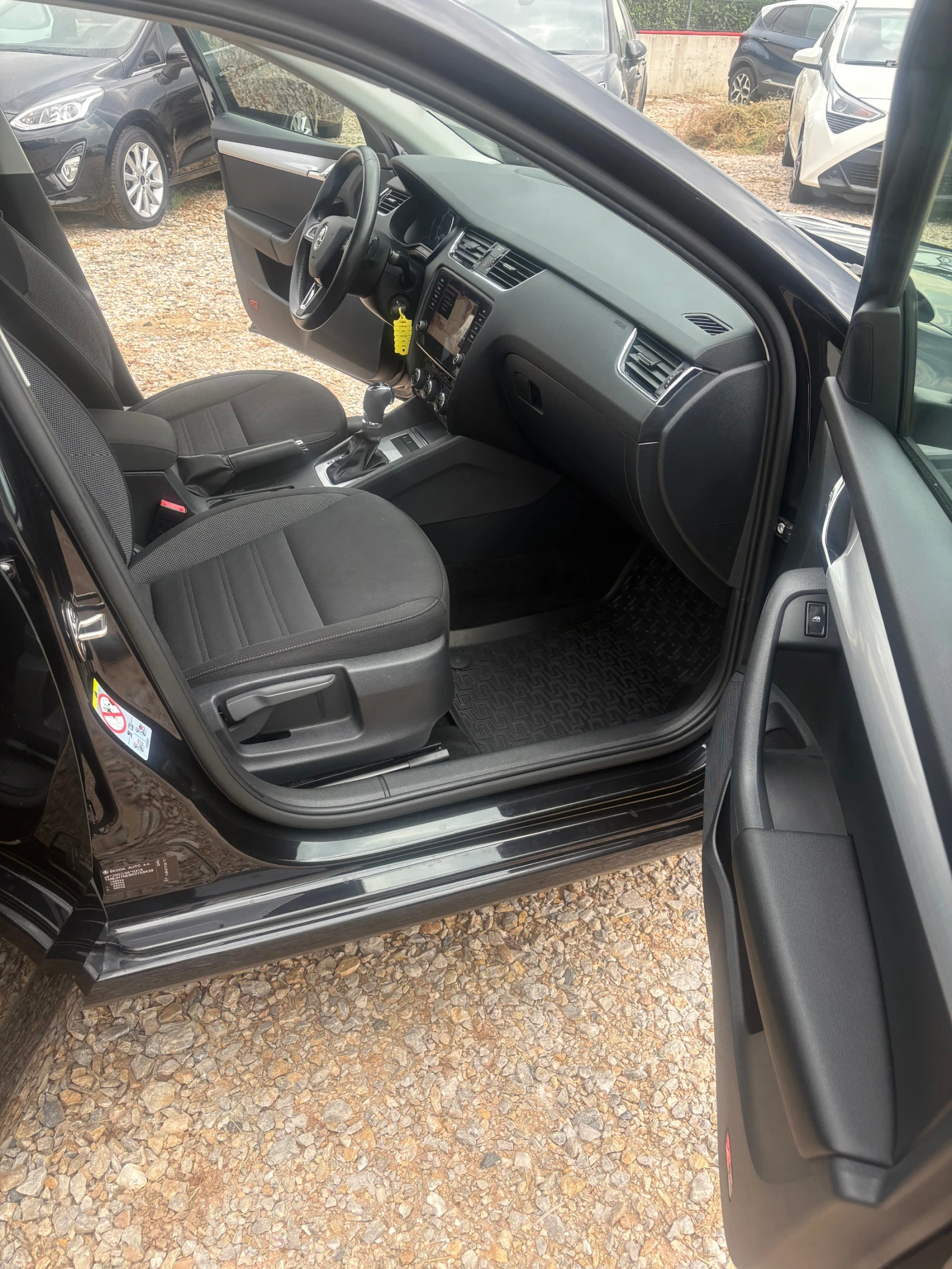 Skoda Octavia 1.5 Me | Mobile.bg   11