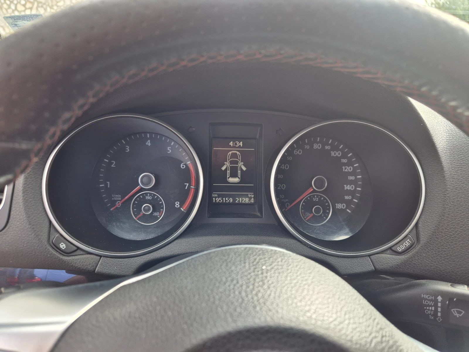 VW Golf GTI - изображение 10