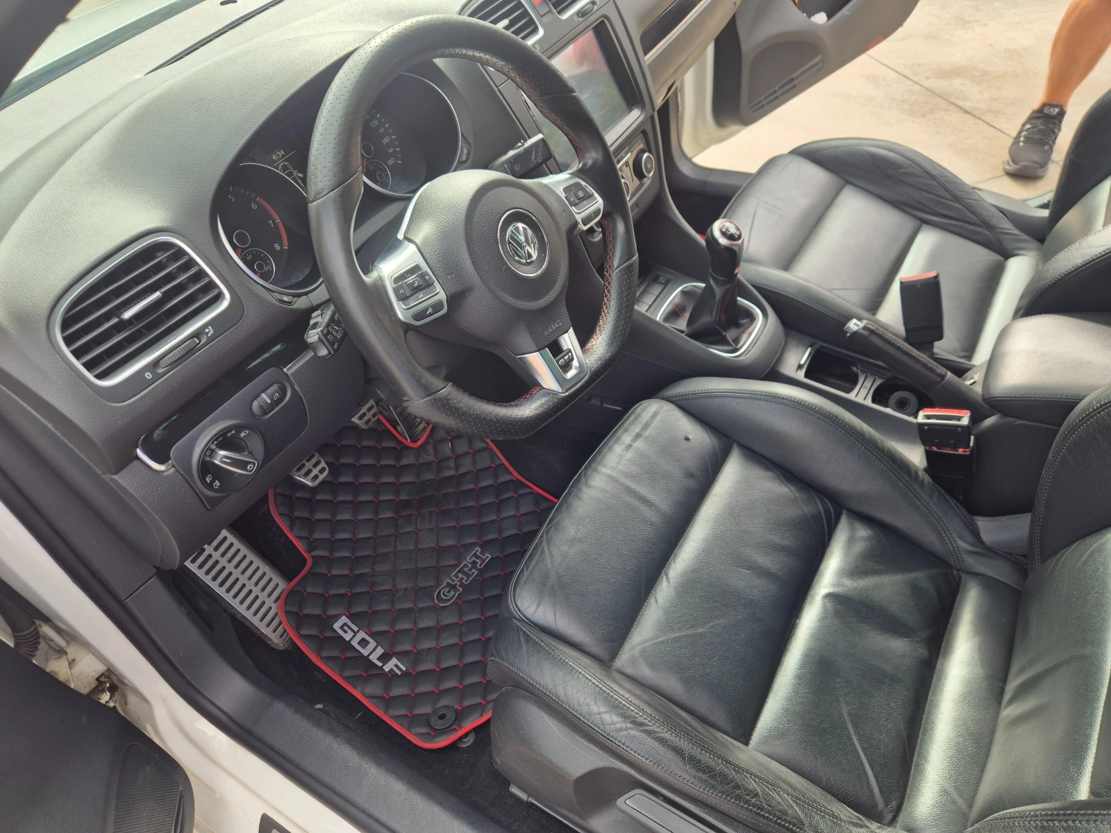VW Golf GTI - изображение 8