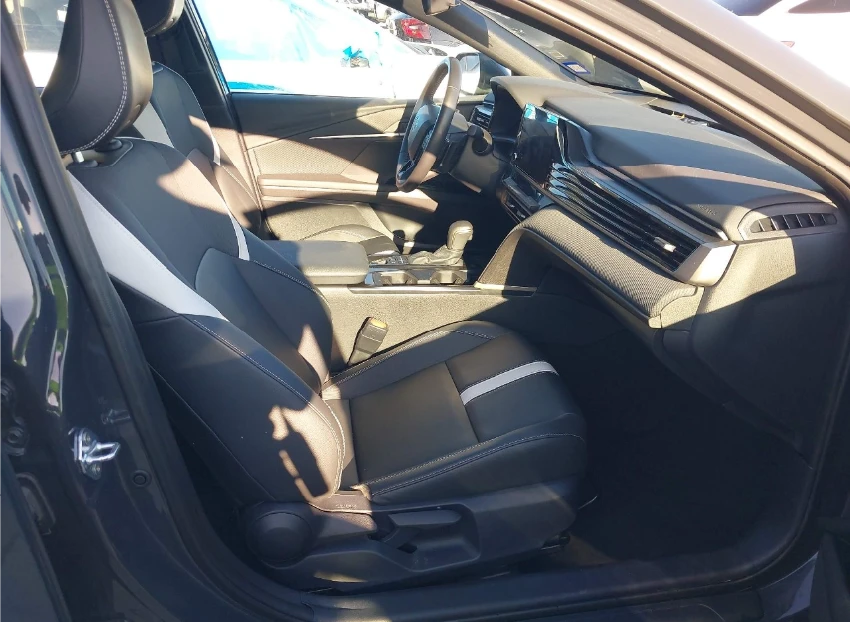 Toyota Camry SE Nardo 2025 2.5l VVT  - изображение 10