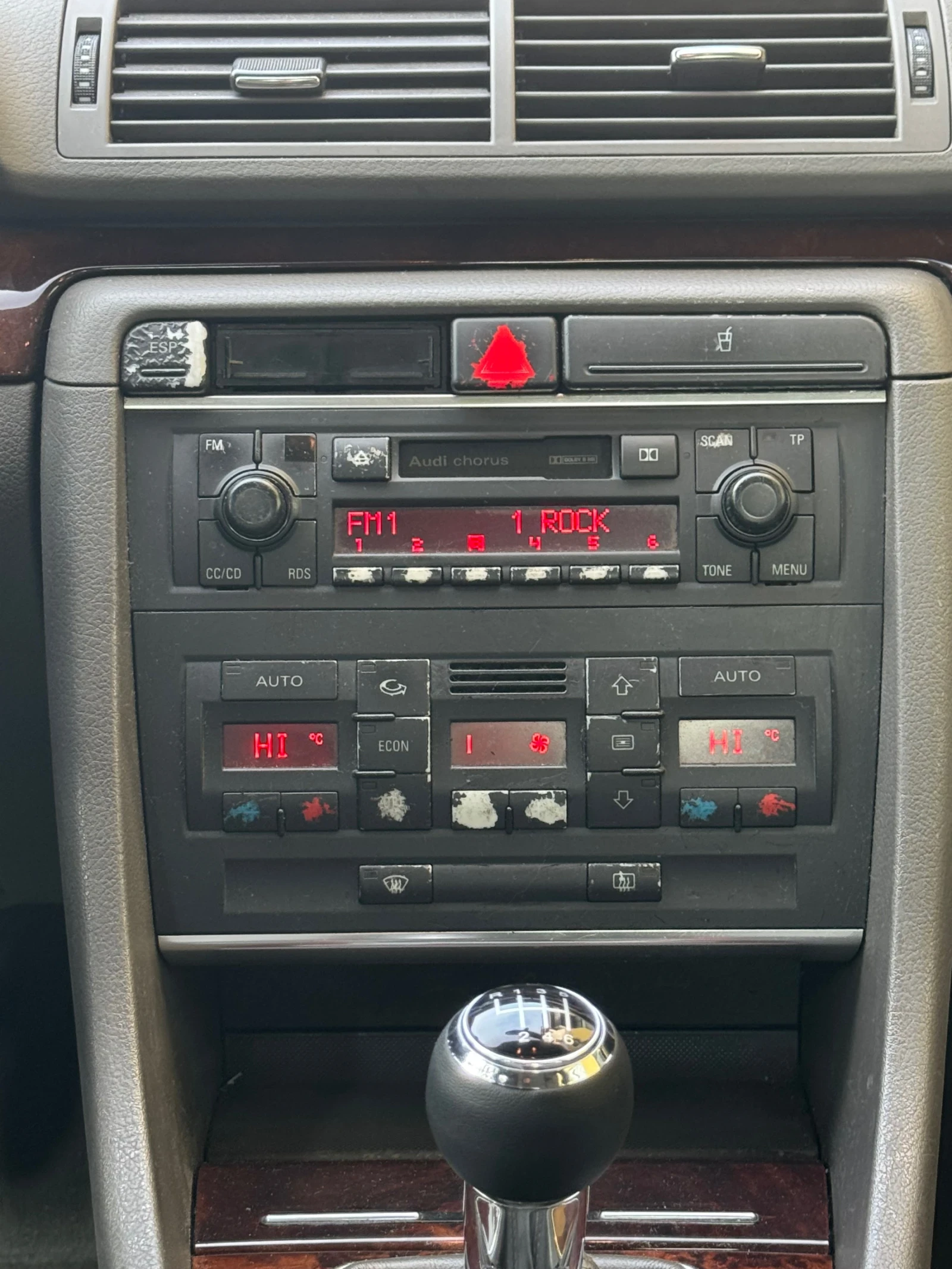 Audi A4 B6 - изображение 10