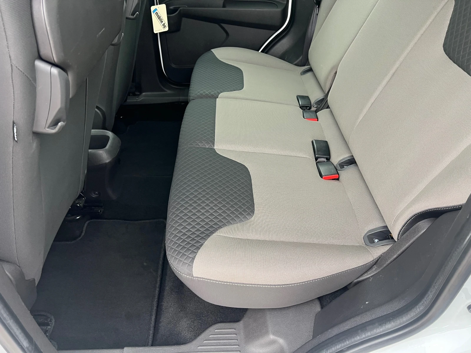 Ford Courier 1.5tdci-Klima-EURO6 - изображение 8