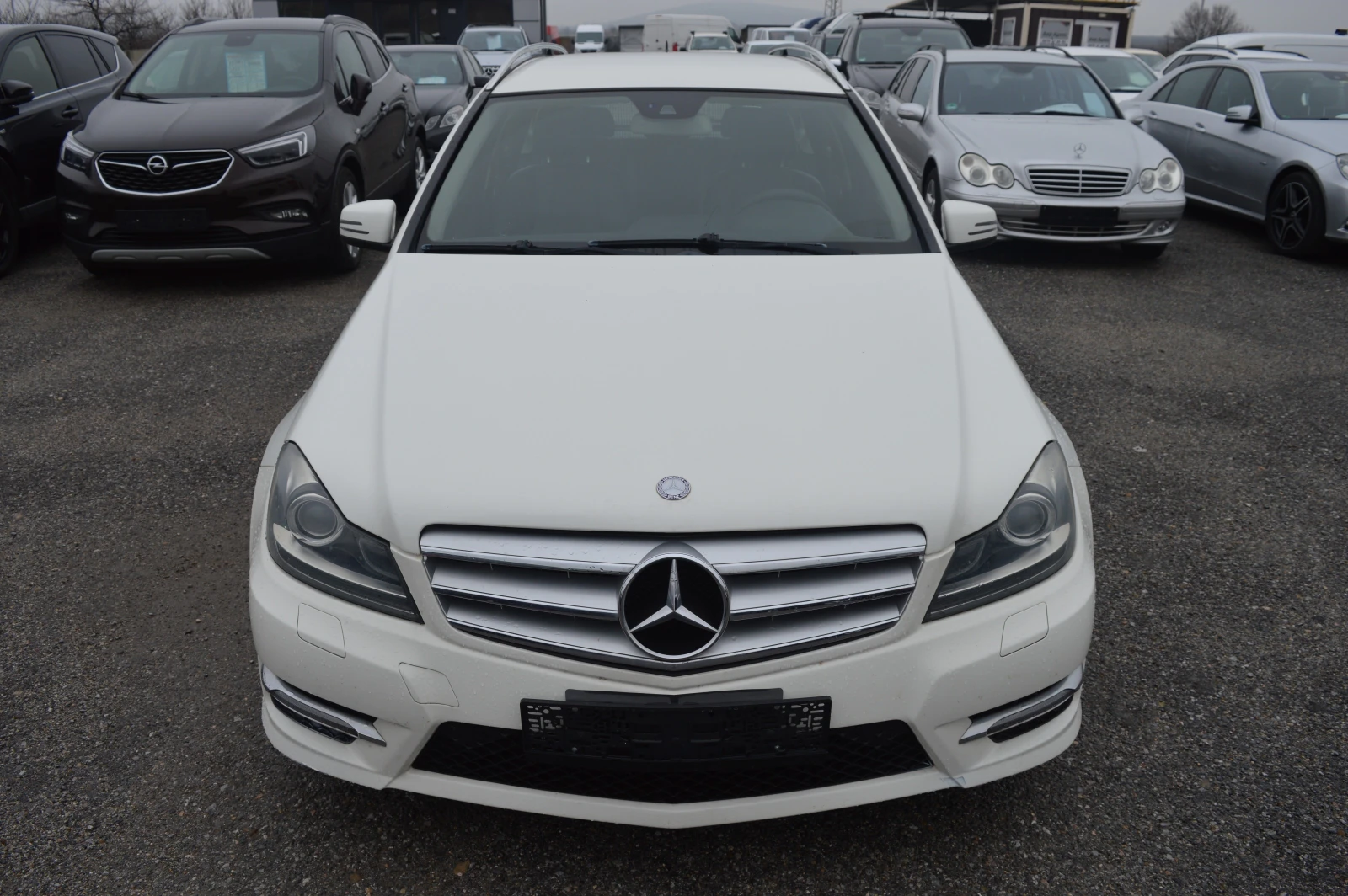 Mercedes-Benz C 220 2.2CDI-AMG-FACE - изображение 2