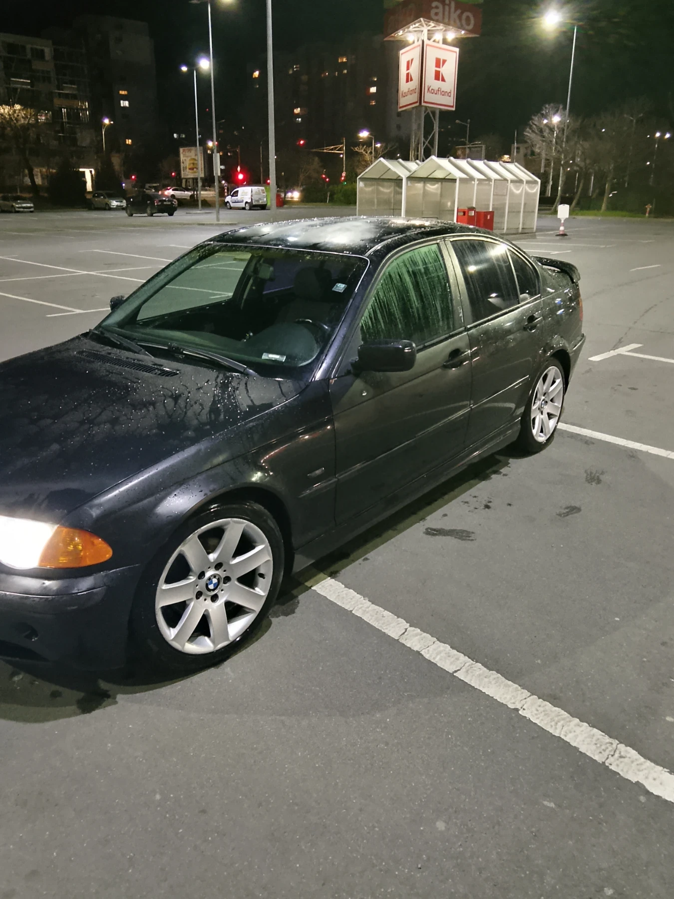 BMW 320, снимка 6 - Автомобили и джипове - 53819588