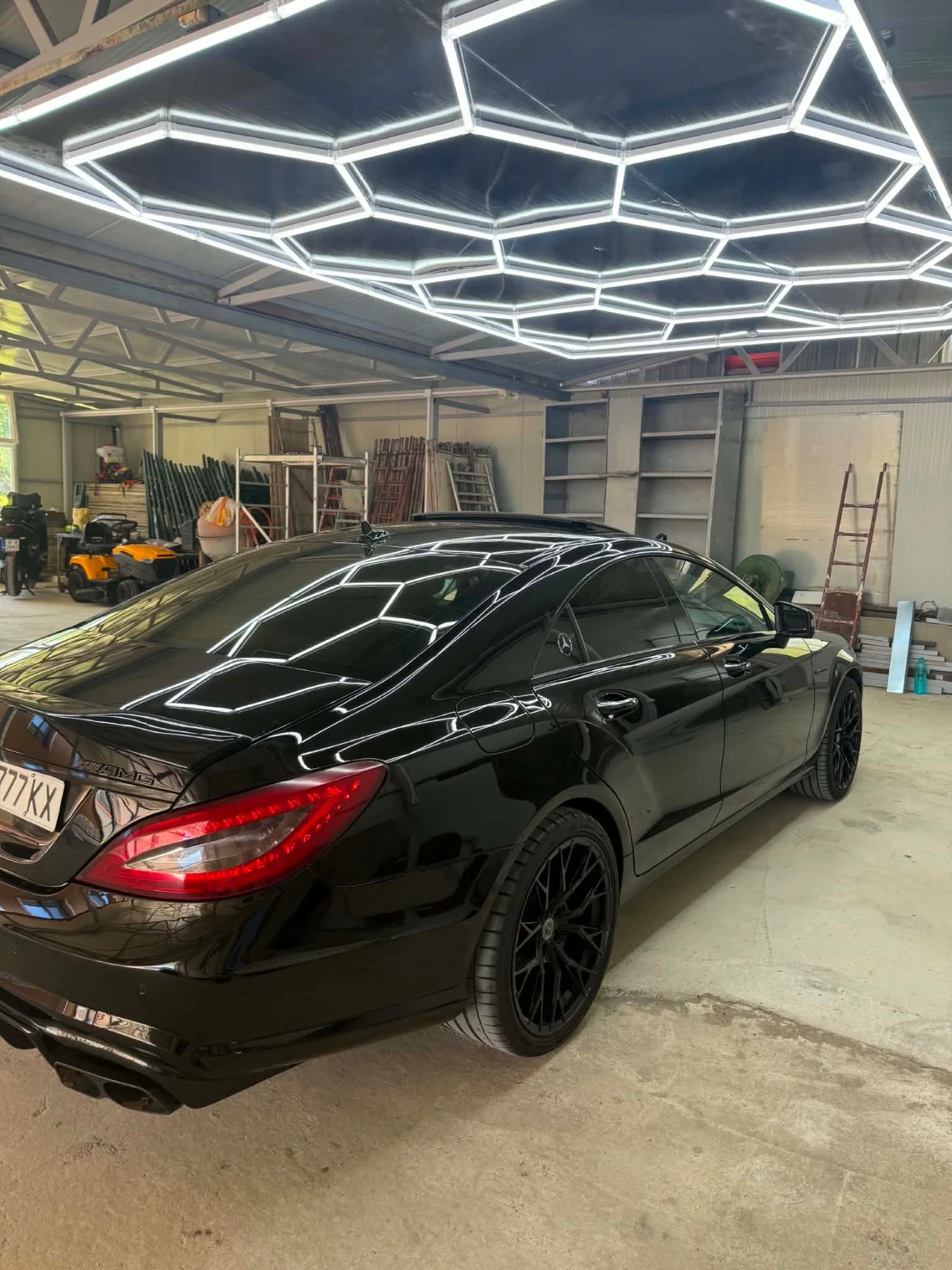 Mercedes-Benz CLS 55 AMG, снимка 2 - Автомобили и джипове - 54736798