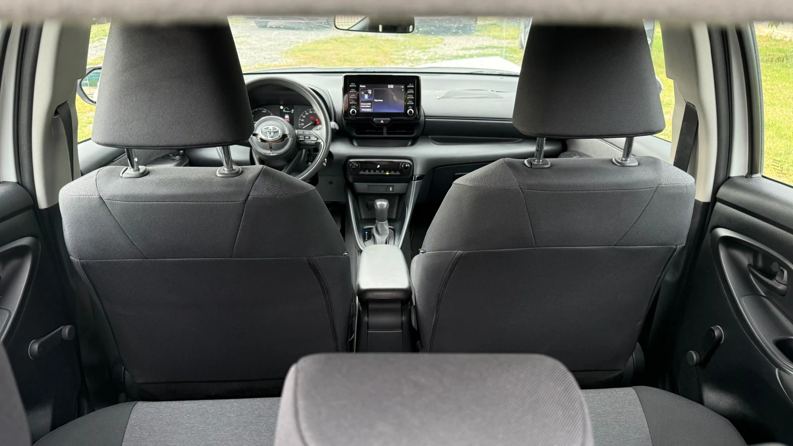 Toyota Yaris 1.5 Hybrid | Mobile.bg � ����������� 9