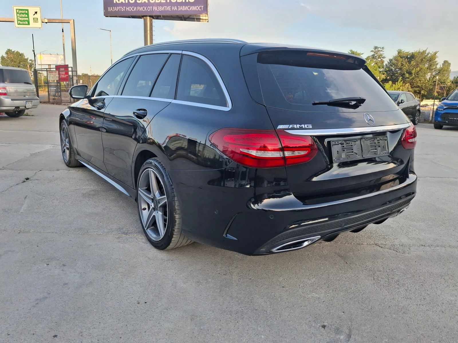 Mercedes-Benz C 220 AMG FULL , снимка 5 - Автомобили и джипове - 55095687