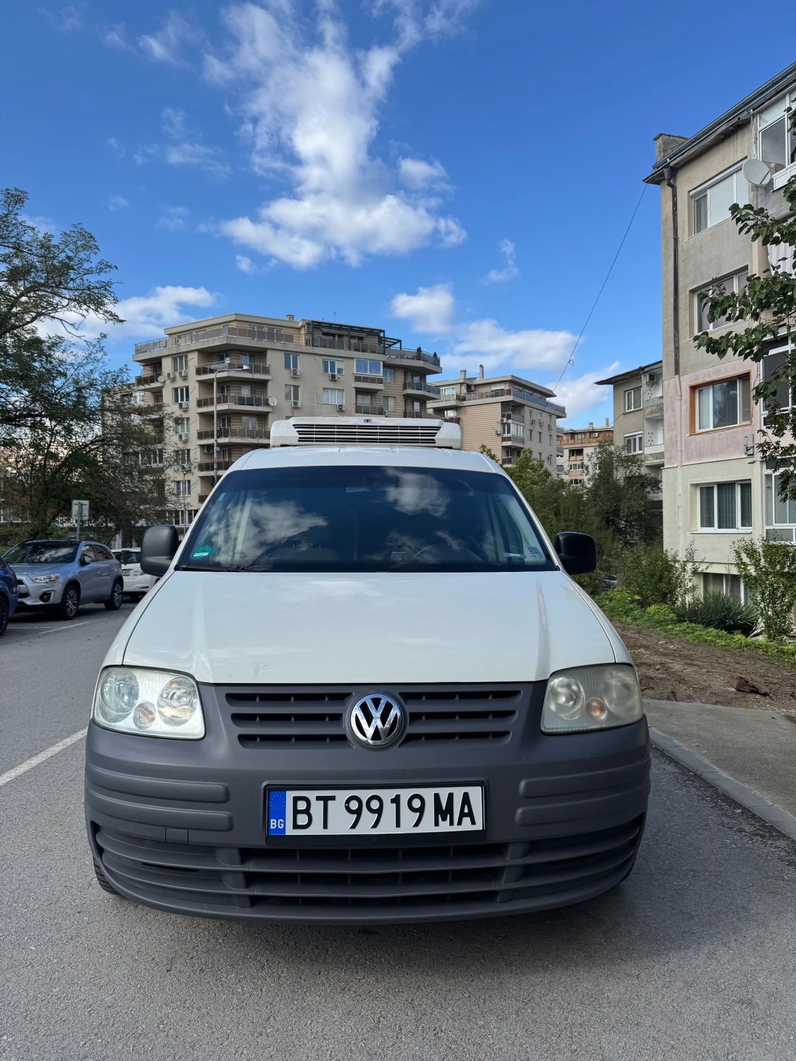 VW Caddy     Хладилен агрегат на покрива, снимка 7 - Автомобили и джипове - 55418574