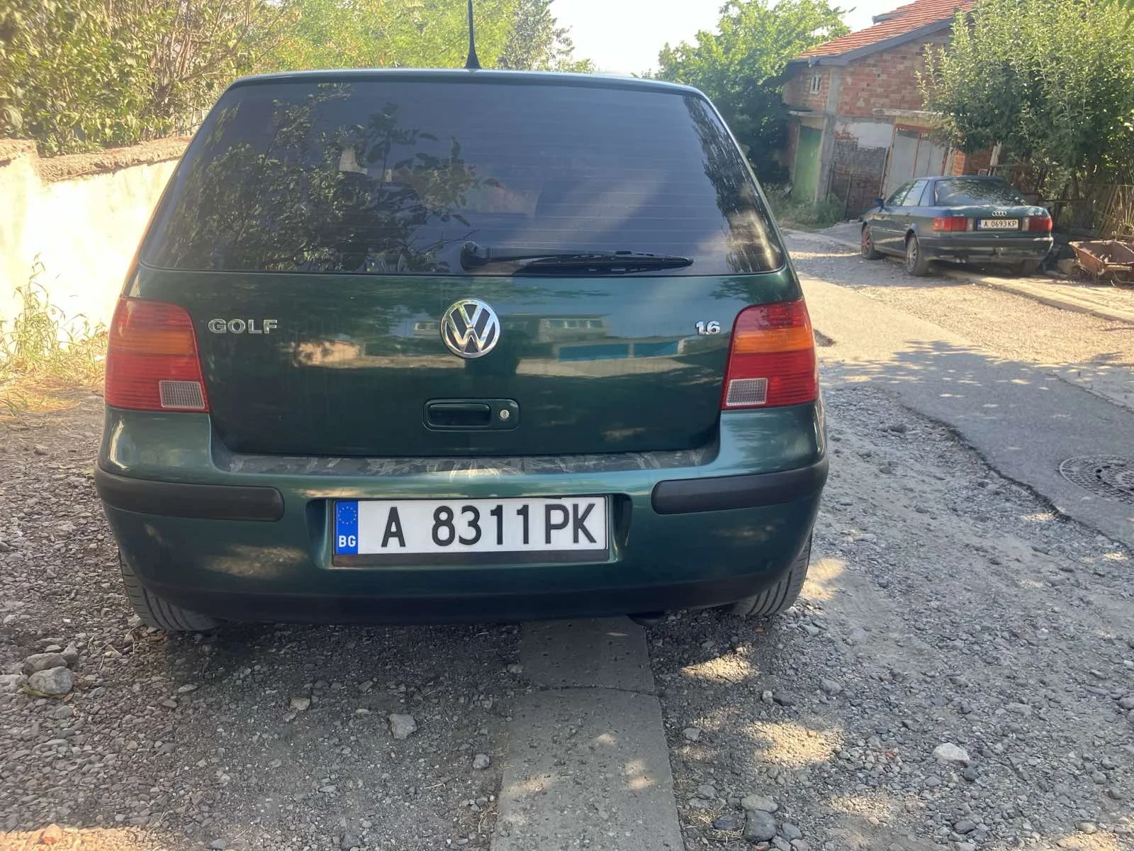 VW Golf 1.6, снимка 4 - Автомобили и джипове - 55729086