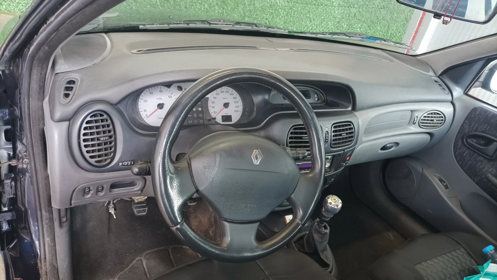 Renault Megane | Mobile.bg � ����������� 4