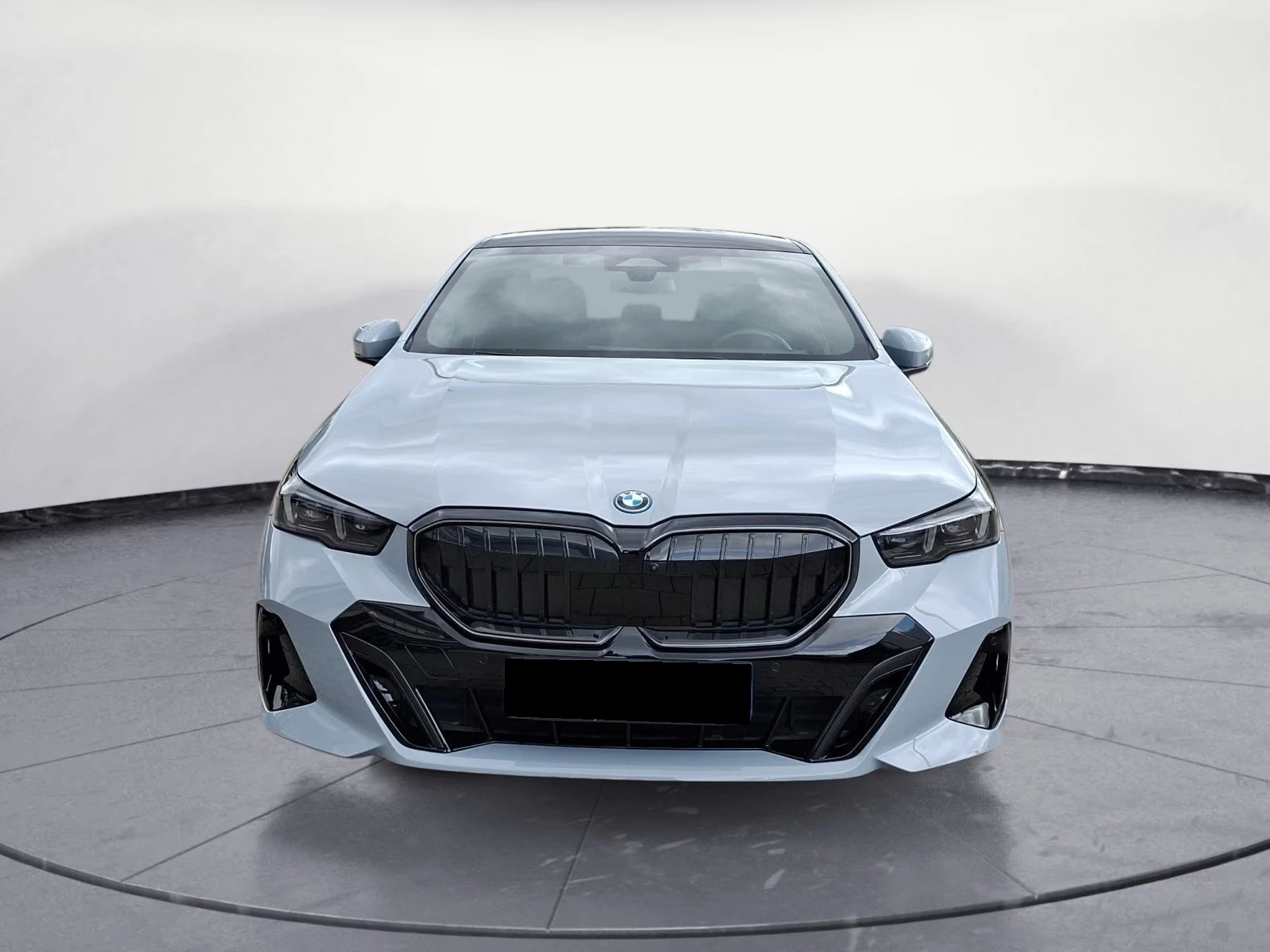BMW 550 e/xDrive/M-SPORT/HUD/PANO/H&K/ICONIC GLOW/ | Mobile.bg � ����������� 6