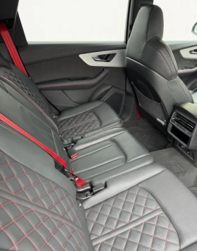 Audi SQ7 TFSI quattro 6+ 1 места, снимка 7