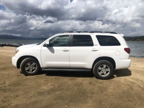 Toyota Sequoia SR5 I Force 5.7 v8, снимка 4