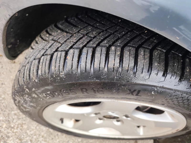 Audi A4 2.0TDI S-line !АВТОМАТИК!* КЛИМАТРОНИК* !ТОП!, снимка 15 - Автомобили и джипове - 53075869