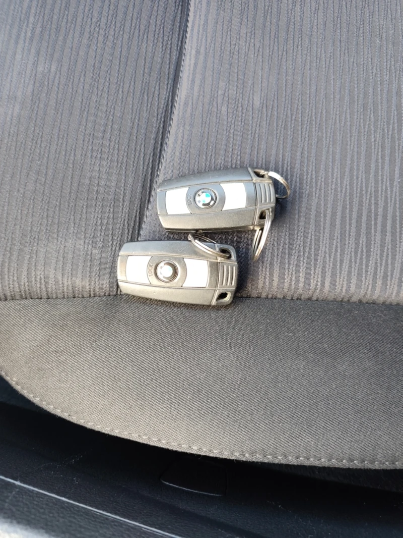 BMW X1 xDrive !АВТОМАТИК!* КЛИМАТРОНИК* !НАВИ! FULL !ТОП!, снимка 16 - Автомобили и джипове - 52517759