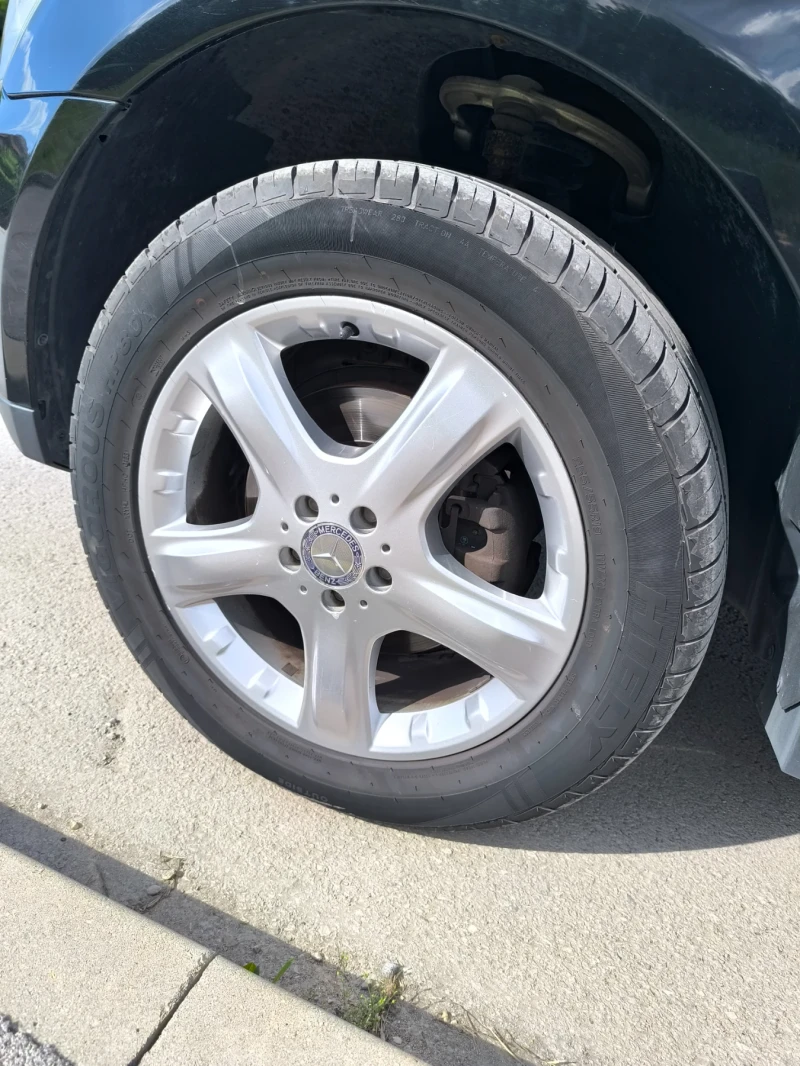 Mercedes-Benz ML 320, снимка 9 - Автомобили и джипове - 51968653