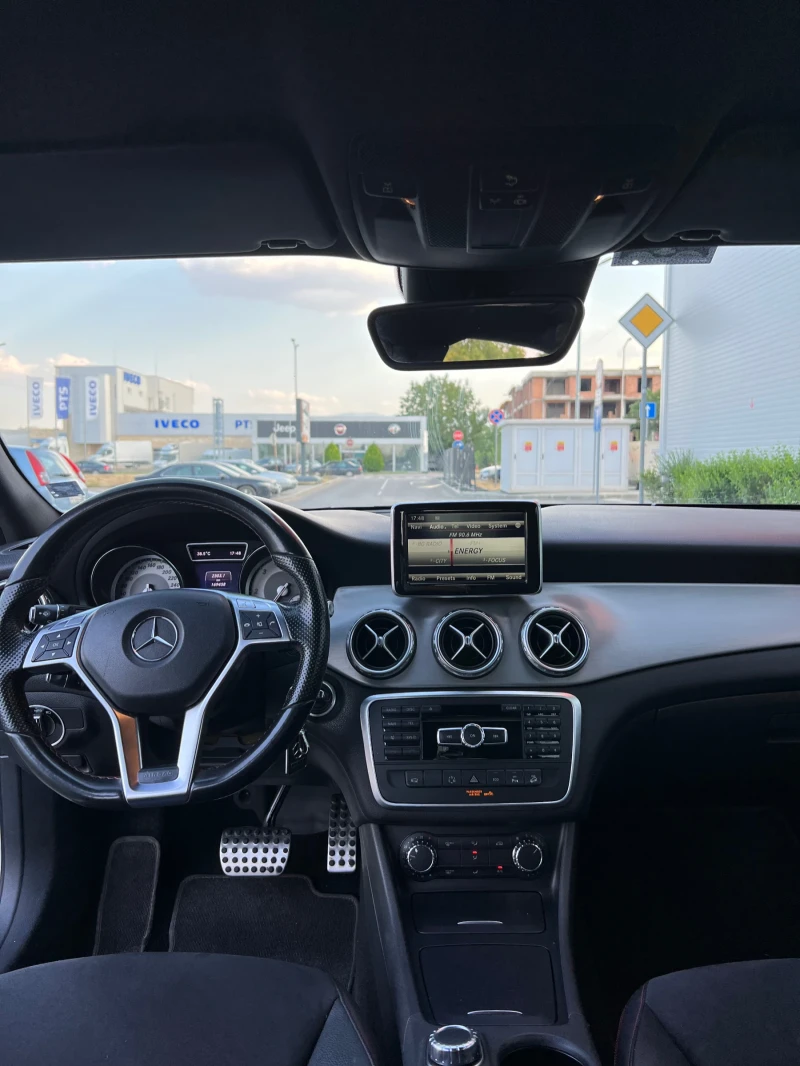 Mercedes-Benz GLA 220 CDI AMG 4MATIC, снимка 9 - Автомобили и джипове - 51733573