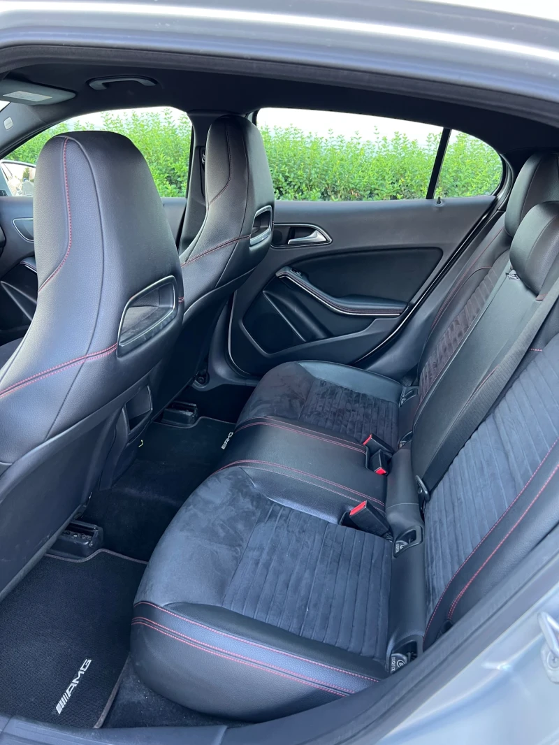 Mercedes-Benz GLA 220 CDI AMG 4MATIC, снимка 11 - Автомобили и джипове - 51733573