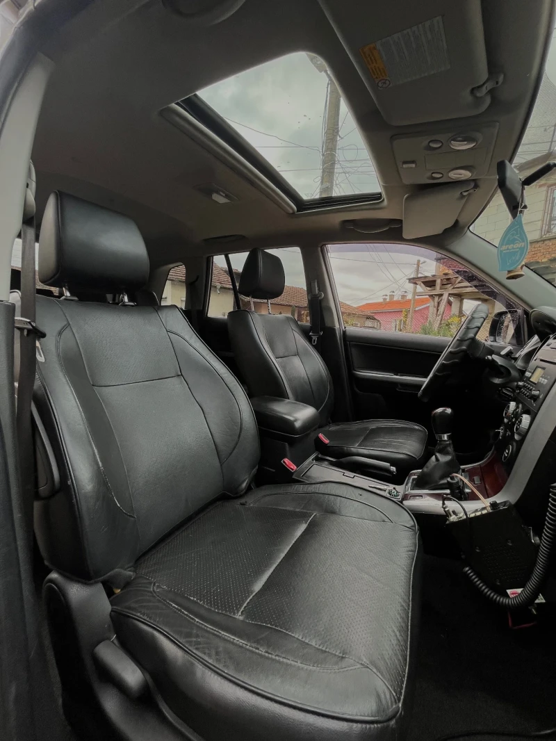 Suzuki Grand vitara, снимка 9 - Автомобили и джипове - 52693263