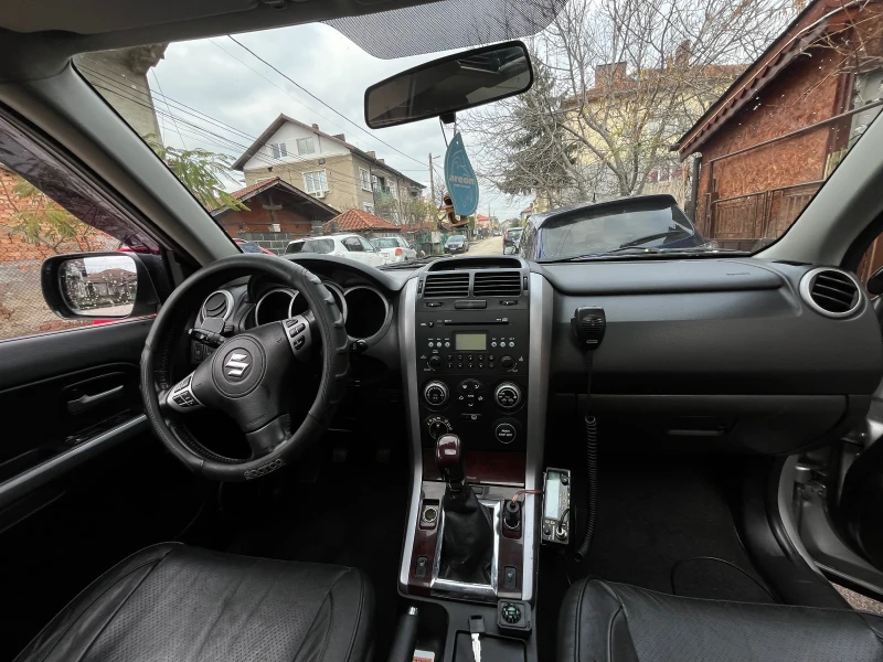 Suzuki Grand vitara, снимка 11 - Автомобили и джипове - 52693263