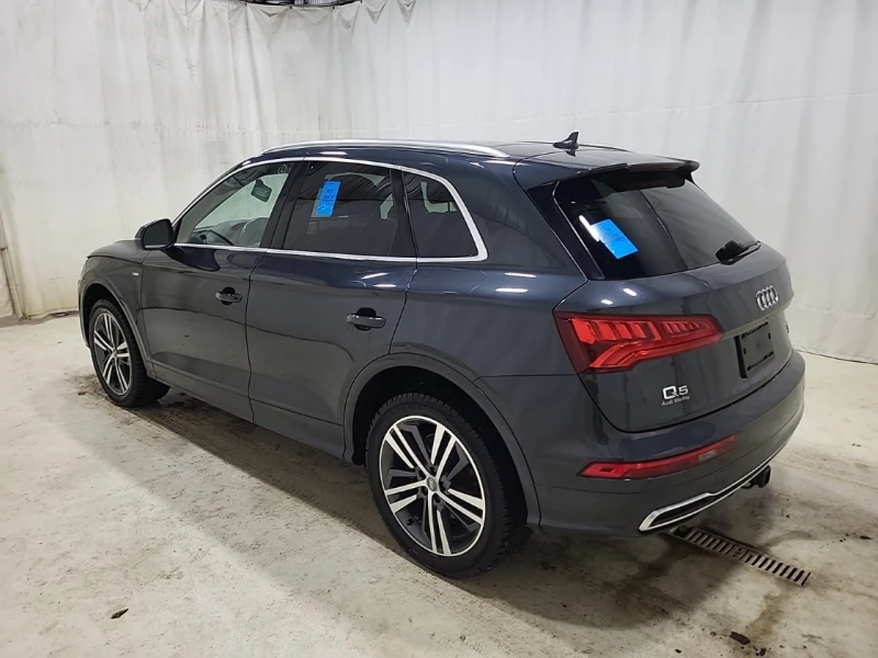 Audi Q5 * АВТО КРЕДИТ* ЦЕНА ДО БГ * Сервизна история * , снимка 4 - Автомобили и джипове - 52929555