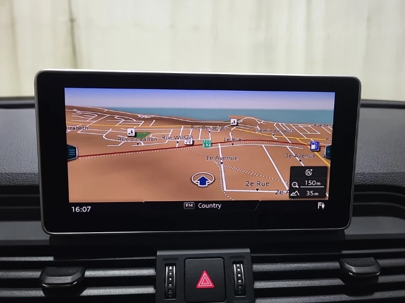 Audi Q5 * АВТО КРЕДИТ* ЦЕНА ДО БГ * Сервизна история * , снимка 15 - Автомобили и джипове - 52929555