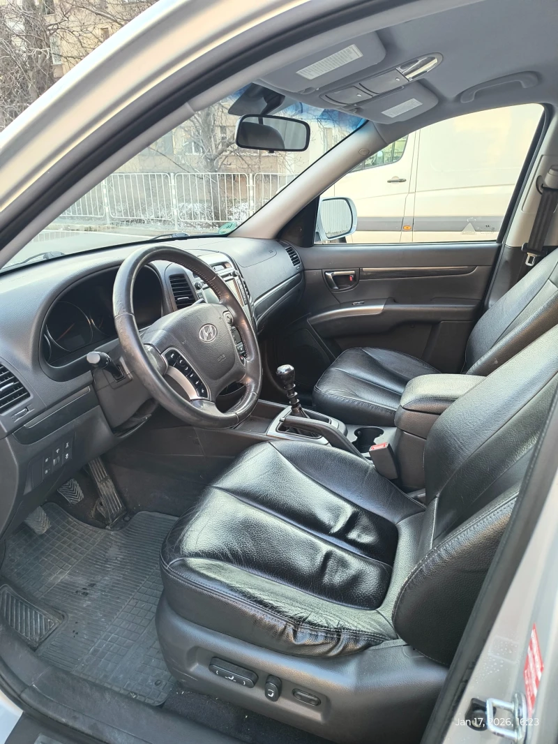 Hyundai Santa fe Facelift, снимка 8 - Автомобили и джипове - 53575751