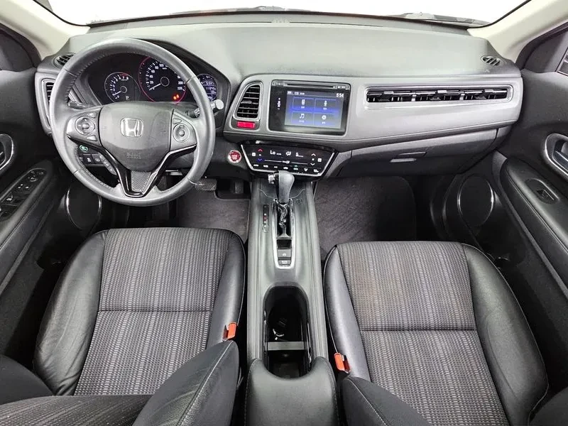 Honda Hr-v 1.8, снимка 7 - Автомобили и джипове - 55352128