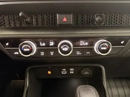 Honda Cr-v LX AWD* DISTRONIC* КАМЕРА* ПОДГРЕВ* КРАЙНА ЦЕНА* , снимка 11 - Автомобили и джипове - 55512277