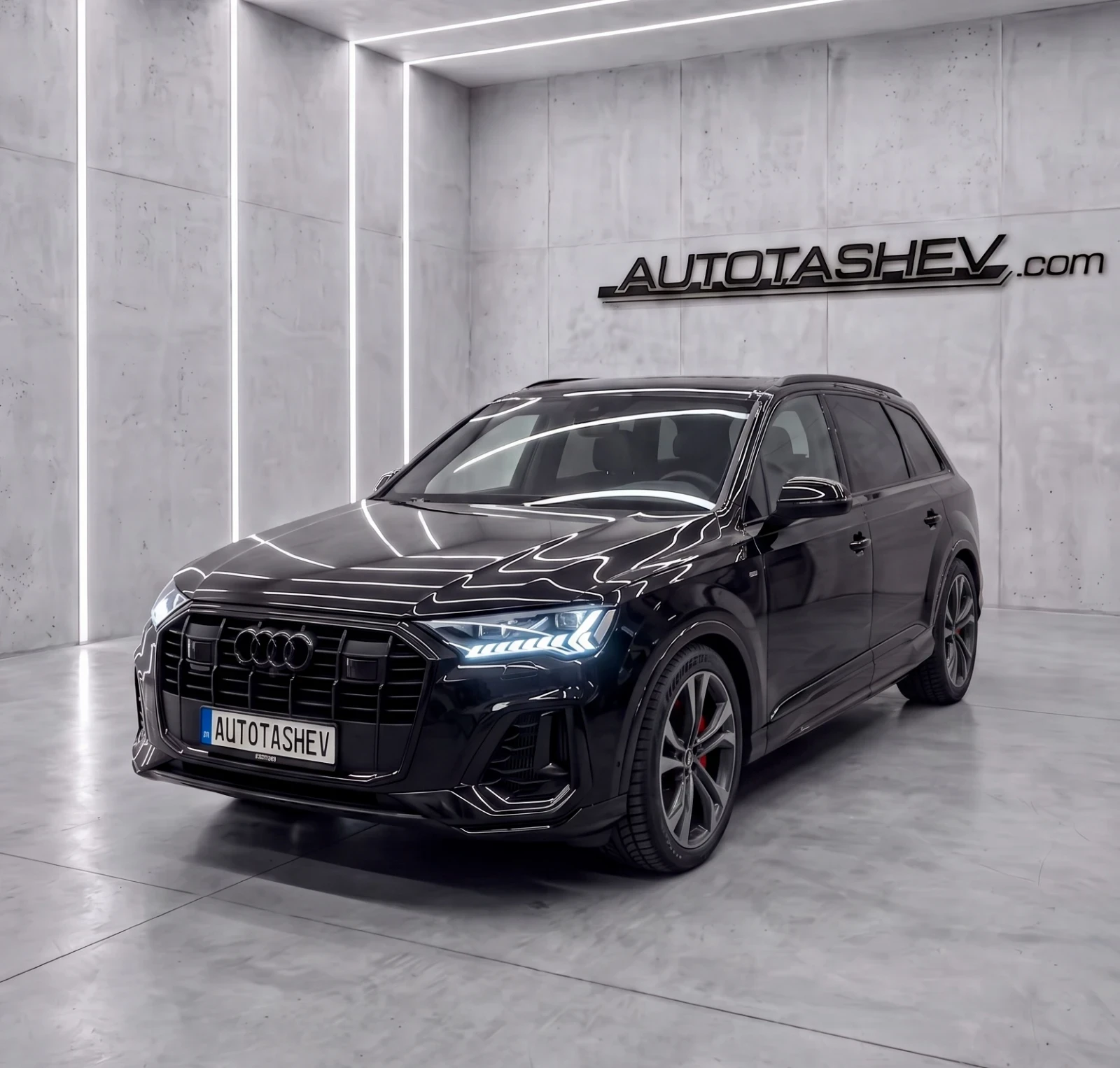 Audi SQ7 TFSI quattro 6+ 1 места