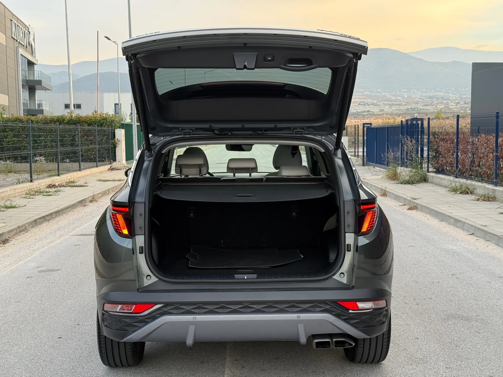 Hyundai Tucson 1.6HEV HYBRID/ПОДГРЕВ/Exellence/ГАРАНЦИЯ/88000км - изображение 4