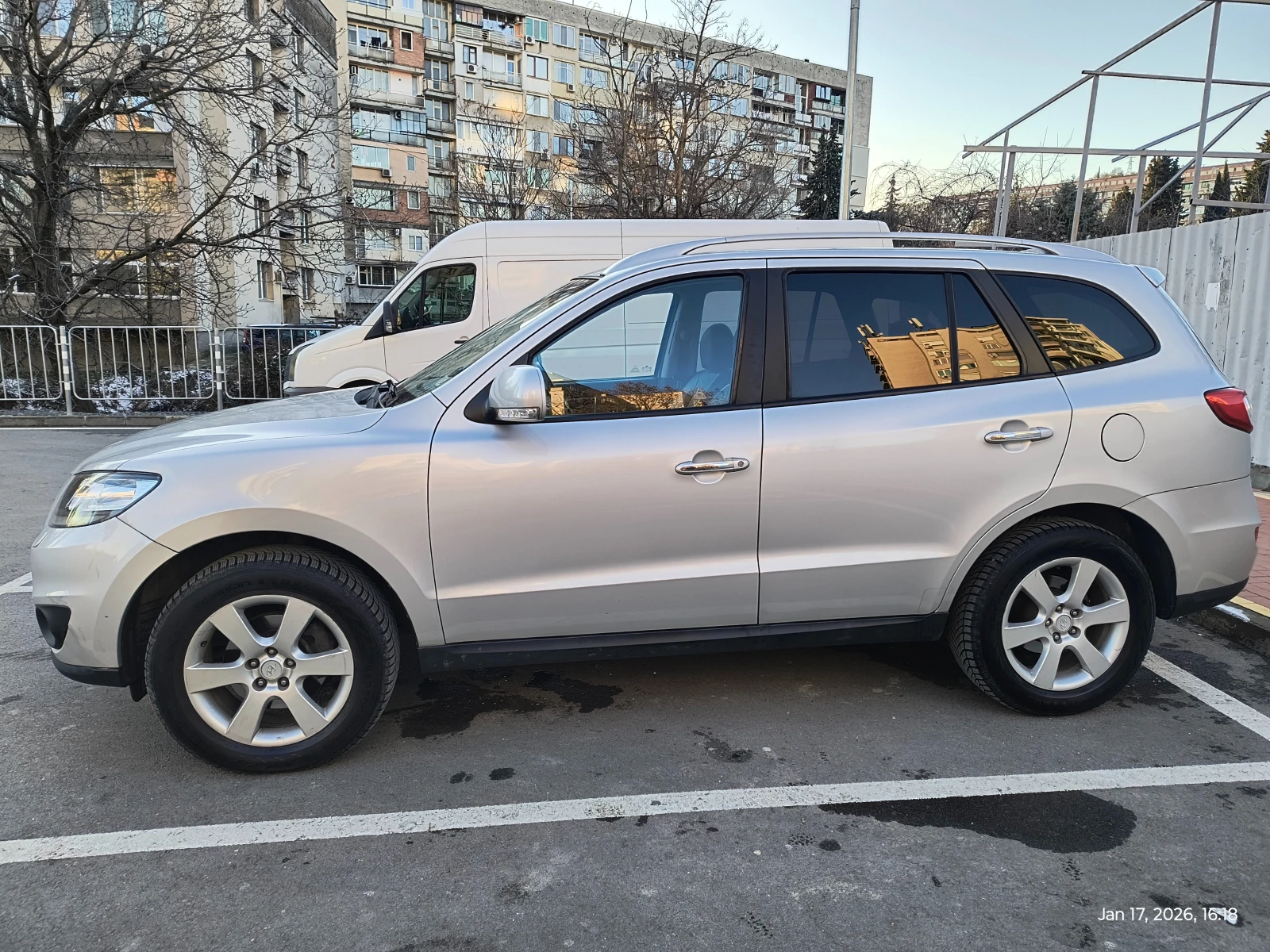 Hyundai Santa fe 2.2 CRDi 197 к.с. 4x4 Facelift, снимка 2 - Автомобили и джипове - 53575751