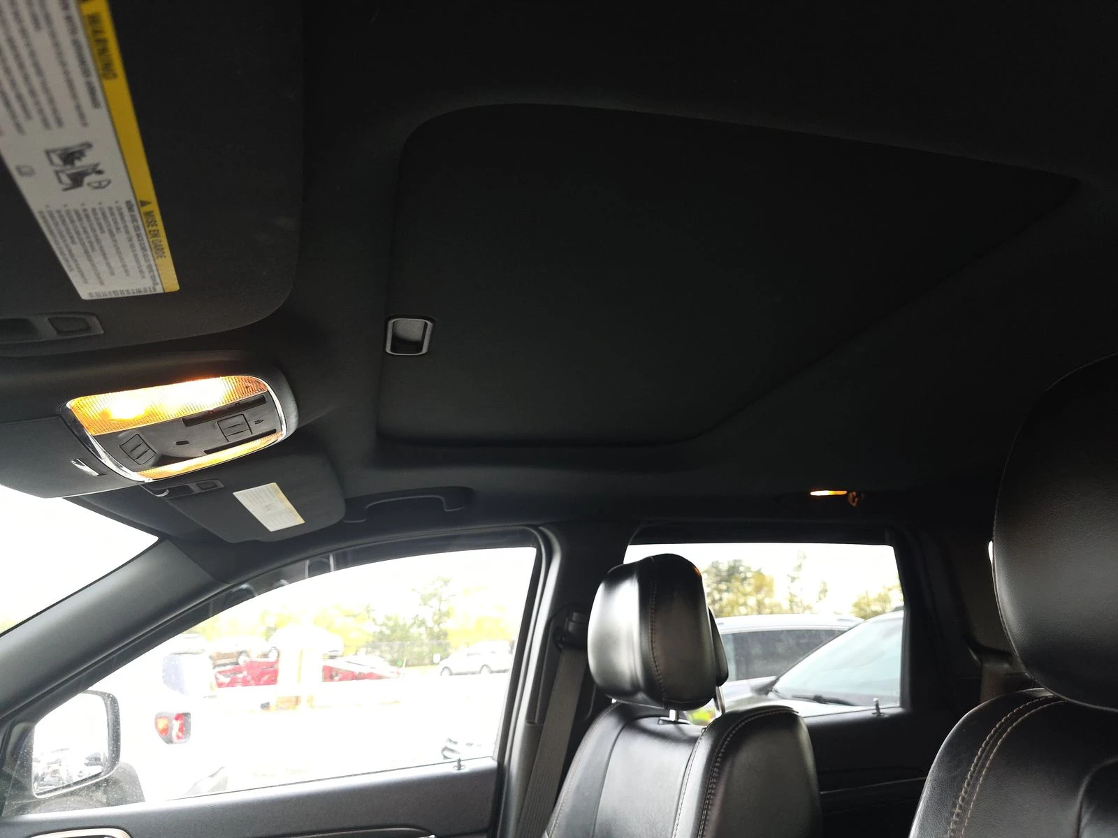 Jeep Grand cherokee 3.6* V6* 8ZF* ПОДГРЕВ* КАМЕРА* КЕЙЛЕС* LANE* ASSIS, снимка 13 - Автомобили и джипове - 54139116