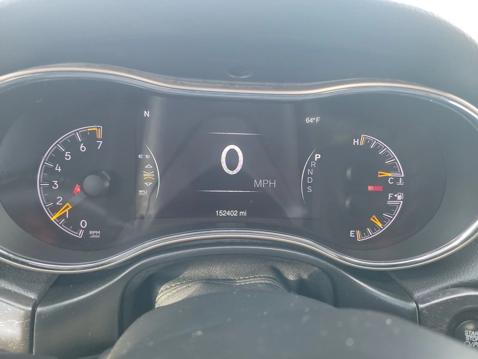 Jeep Grand cherokee 3.6* V6* 8ZF* ПОДГРЕВ* КАМЕРА* КЕЙЛЕС* LANE* ASSIS, снимка 10 - Автомобили и джипове - 54139116