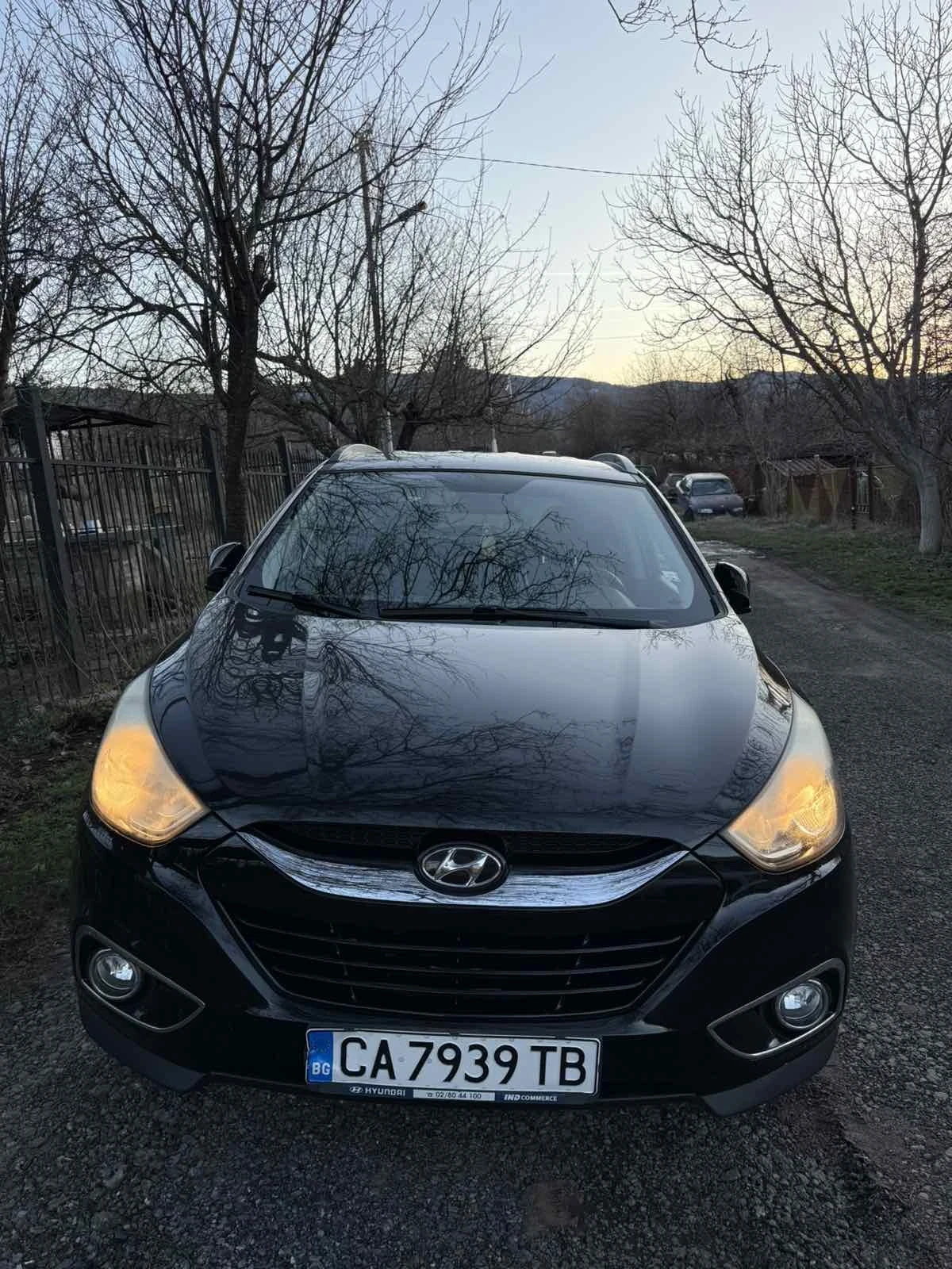 Hyundai IX35, снимка 2 - Автомобили и джипове - 54209054