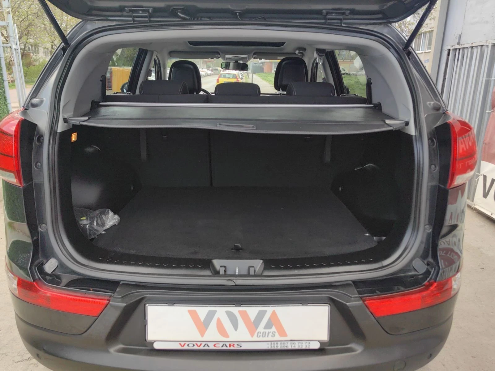 Kia Sportage 1, 6i-135к.с ECO LPG Панорама Навигация, снимка 15 - Автомобили и джипове - 54227811