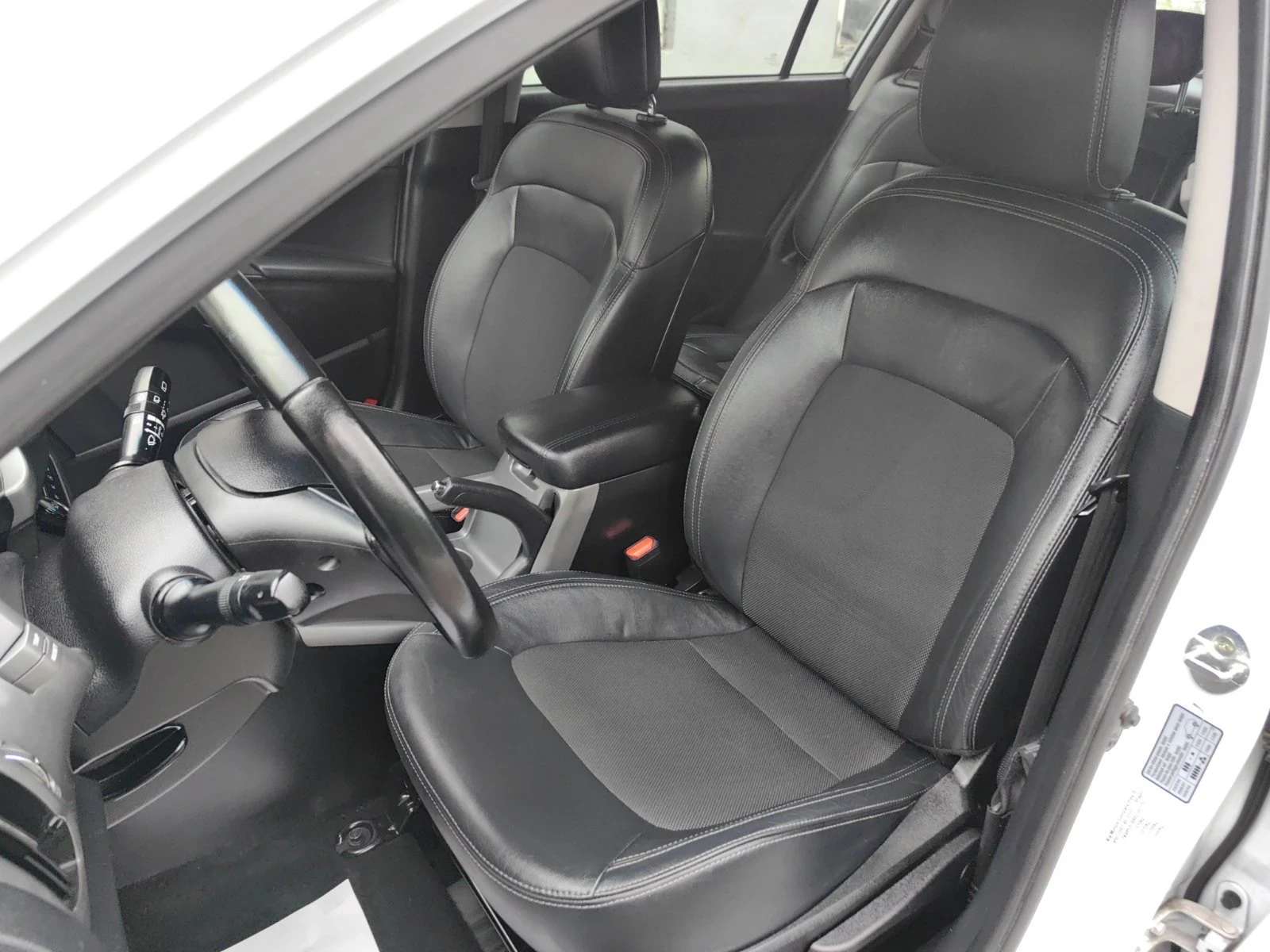 Kia Sportage 1, 6i-135к.с ECO LPG Камера, снимка 8 - Автомобили и джипове - 54227811