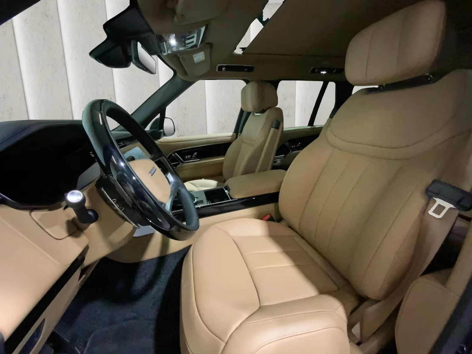 Land Rover Range rover P550e Autobiography