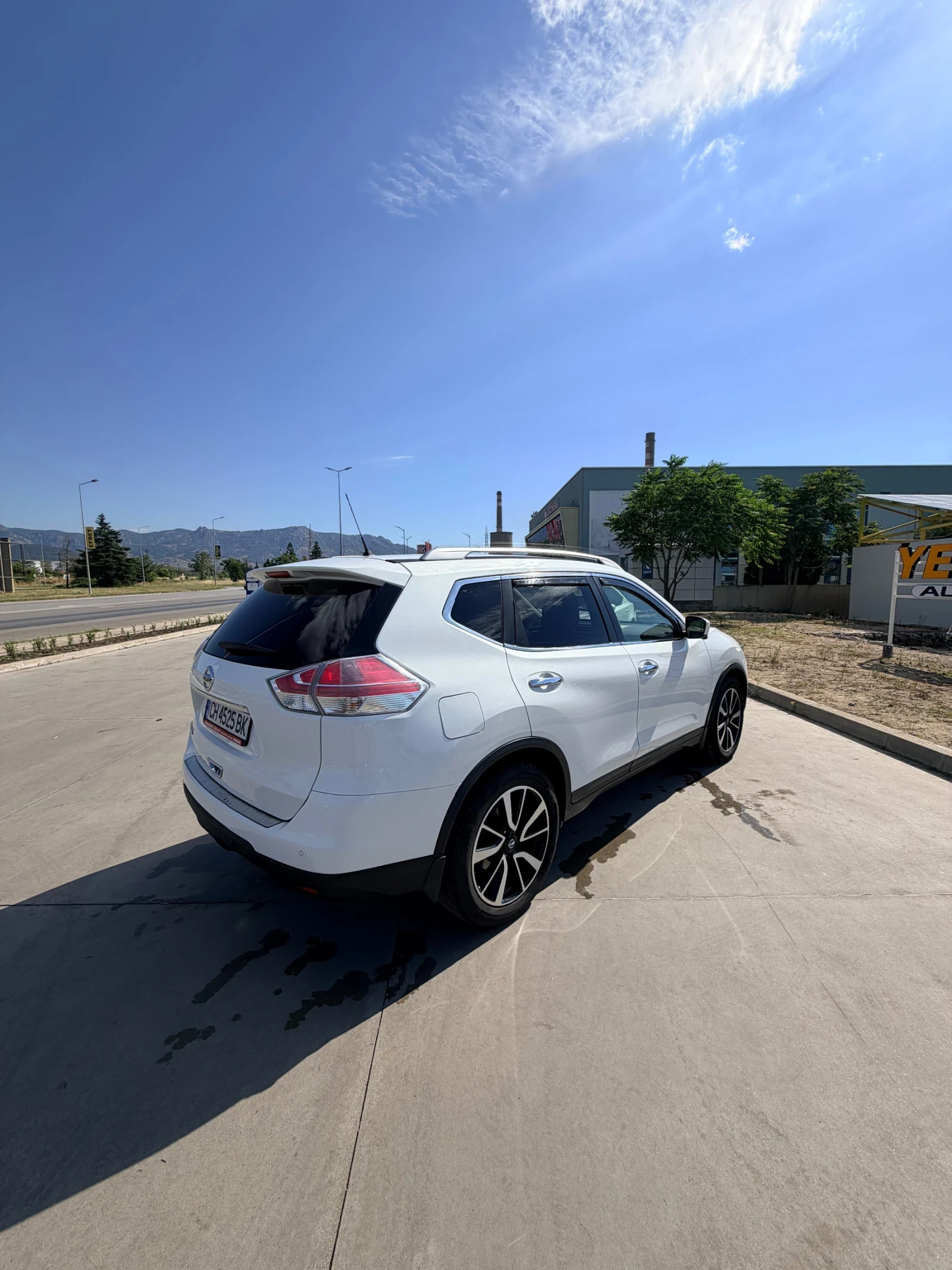 Nissan X-trail, снимка 3 - Автомобили и джипове - 54995138
