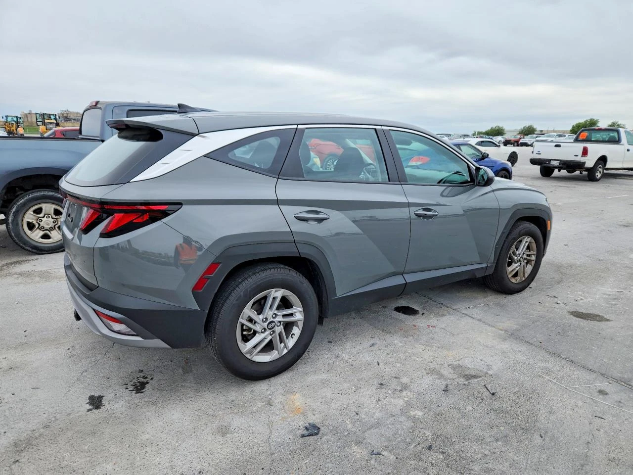 Hyundai Tucson 2.5l Se, снимка 3 - Автомобили и джипове - 55092185